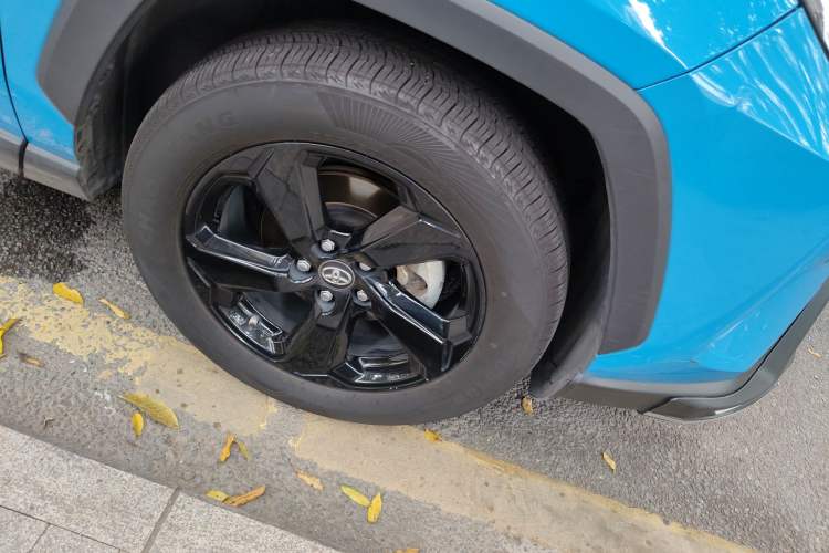 Used Toyota RAV4 2020 Dual-Motor 2.5L E-CVT Four-Wheel Drive Flagship Edition
