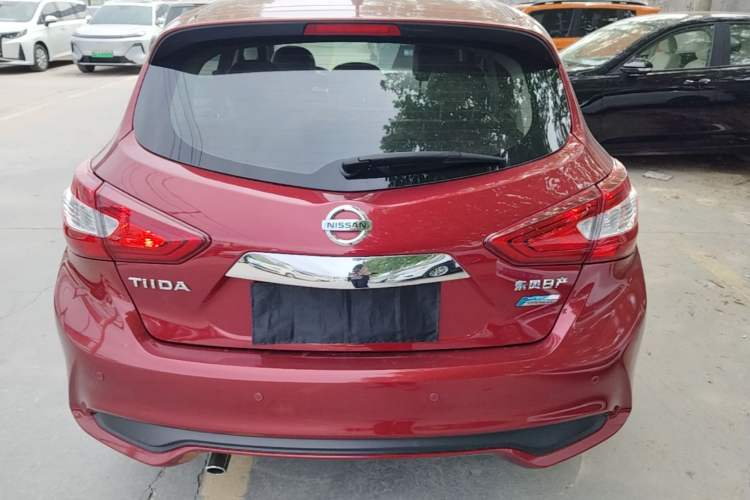 Used Nissan Tiida 2019 1.6L CVT Smart Drive Version China VI Standard Rear