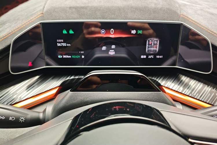 Used Zeekr 001 2023 YOU Edition 100 kWh Instrument Cluster