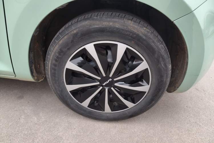 Used CHANGAN NEVO Lumin 2023 205km Xiangqin Version Right Front Wheel Hub