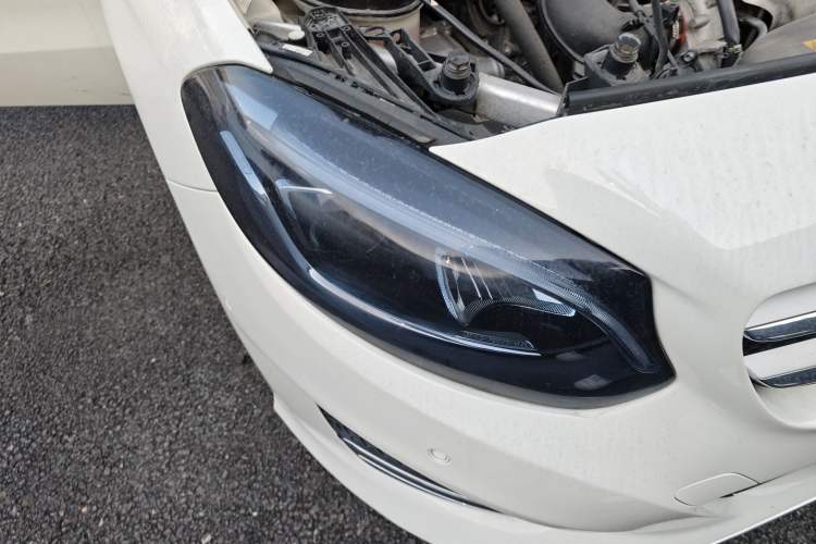 Used Mercedes-Benz B-Class 2015 B 200 Fashion Model