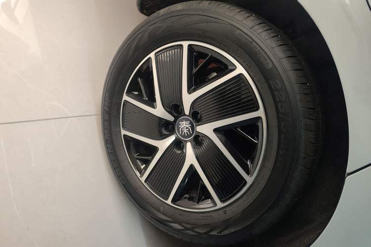 Used BYD Qin L 2024 DM-i 120KM Leading Model
