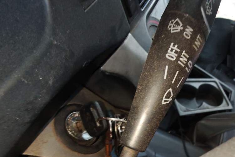 Used Jinbei Hiace 2014 2.0L Fifth-Generation Xiangyun Comfort Type 1 4G20C