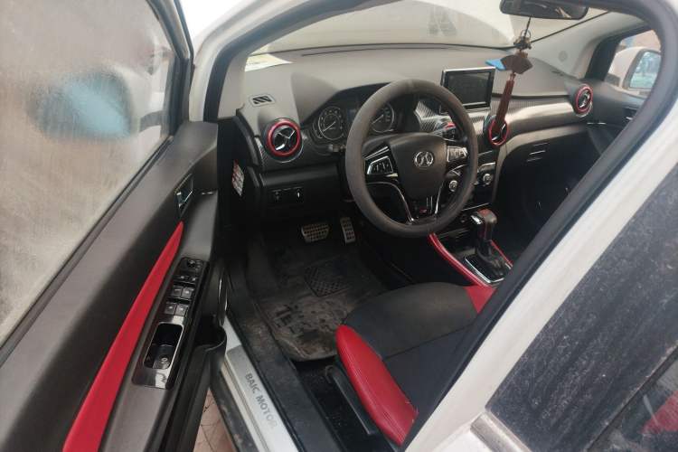Used BAIC Senova X25 2015 1.5L Automatic Elite Model