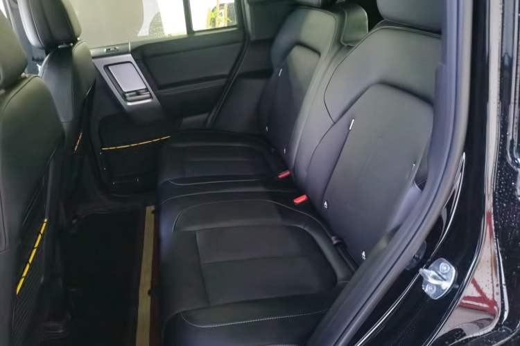 Used iCAR V23 2025 501 Four-Wheel Drive Advanced Version
