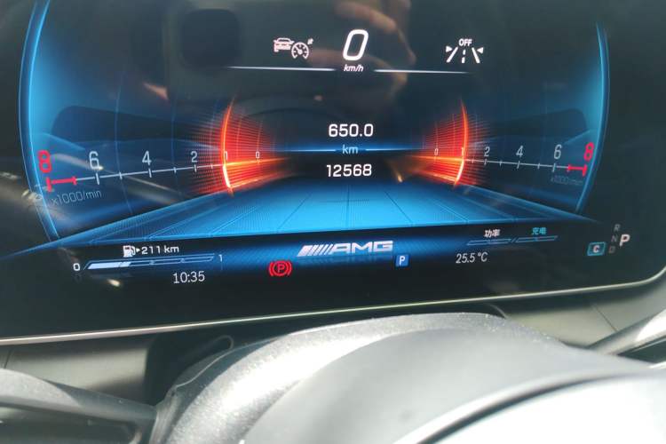 Used Mercedes-Benz GLC AMG 2024 AMG GLC 43 4MATIC Odometer Close Up