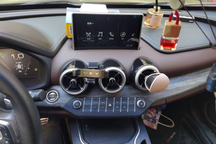 Used Wey VV7 2019 Upgraded Model 2.0T Flagship Version China V Standard
