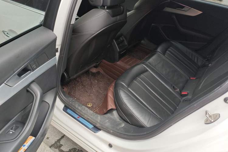 Used Audi A4L 2020 40 TFSI Fashion Dynamic Model Left Rear Seat