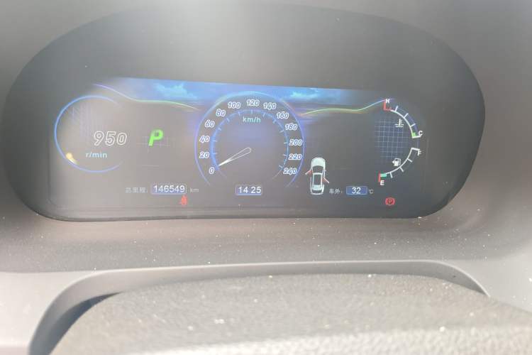 Used BYD S7 2016 2.0T Automatic Flagship Plus Instrument Cluster
