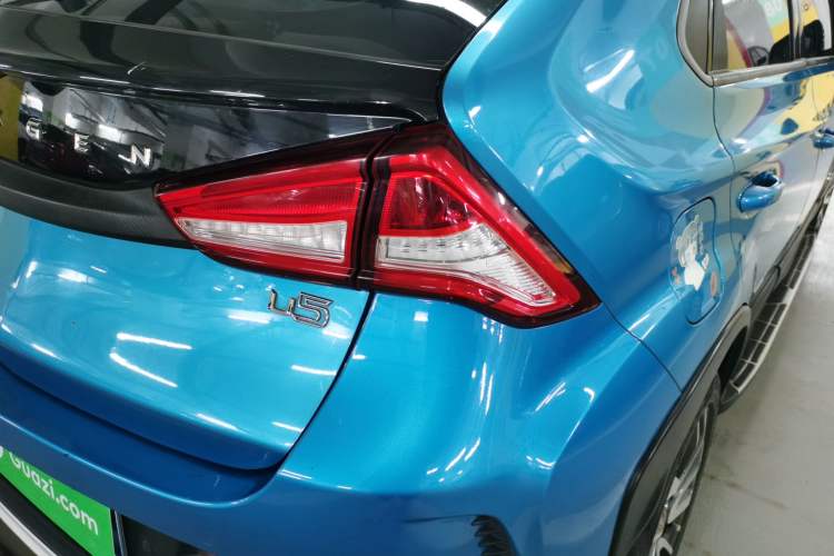 Used Luxgen U5 SUV 2017 1.6L CVT Prestige Edition
