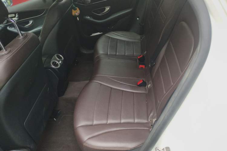 Used Mercedes-Benz GLC 2017 GLC 260 4MATIC Luxury Model