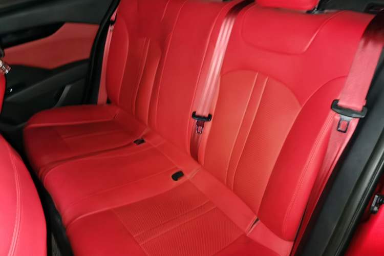 Used Dongfeng Aeolus Yixuan 2021 230T Automatic Zuiying Knight Edition