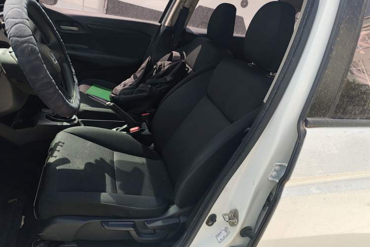 Used Honda Fit 2016 1.5L LX Manual Comfort Model
