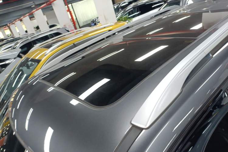 Used CHANGAN CS95 2019 2.0T Two-Wheel-Drive Luxury Version
