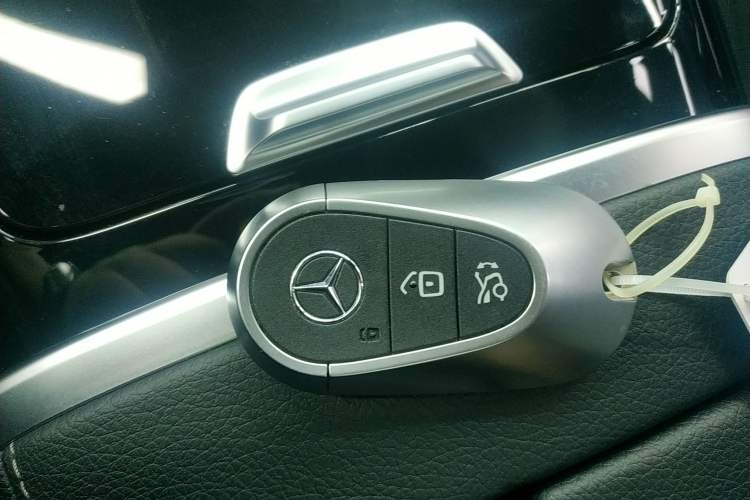 Used Mercedes-Benz EQE 2022 350 Luxury Edition