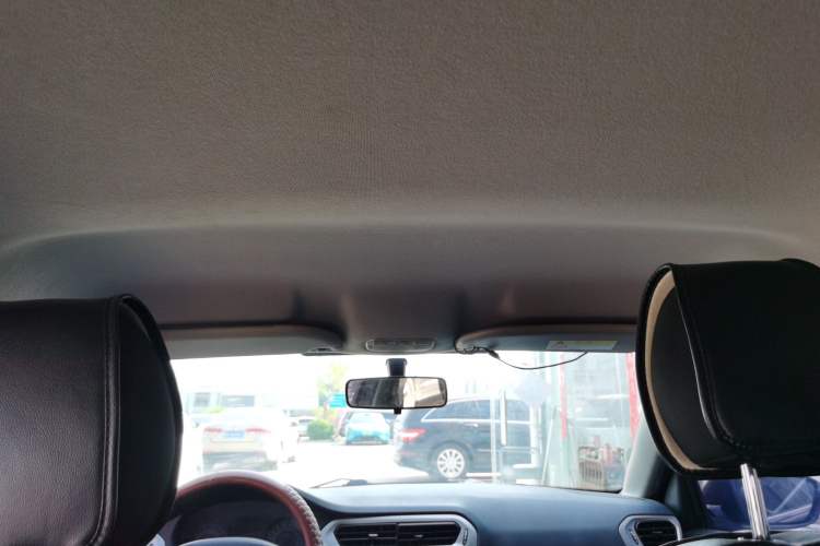 Used Peugeot 301 2014 1.6L Manual Comfort Edition Headliner