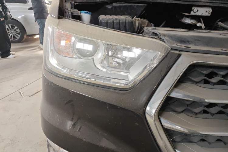 Used JAC Refine M4 2017 2.0T Manual Comfort Version