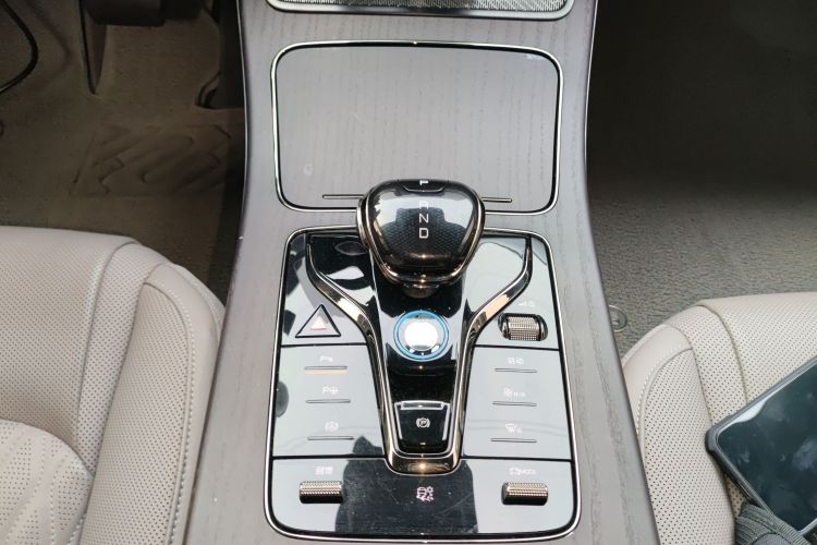 Used BYD Han 2025 EV with 701 km of Laser Radar-Enabled Intelligent Driving