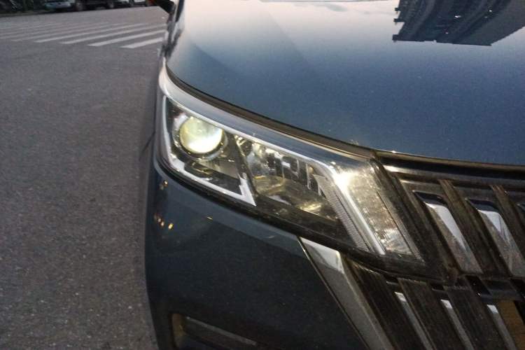 Used Wuling Jiachen 2022 1.5T CVT Smart Luxury Version