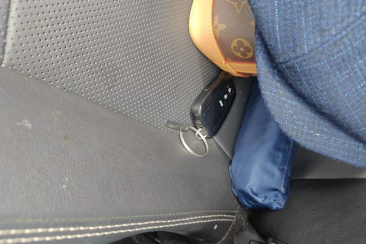 Used Toyota Corolla 2021 1.2T S-CVT Luxury Edition Vehicle Key