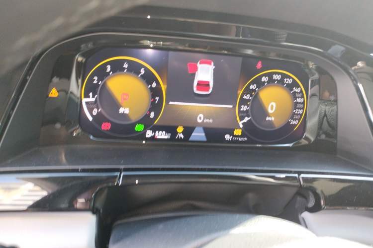 Used Volkswagen Teramont 2024 530 V6 All-Wheel-Drive Dragon Edition Instrument Cluster