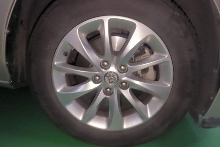 Used Buick GL8 2018 ES 28T Comfort Model China VI Standard