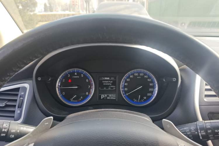 Used Suzuki S-Cross 2014 1.6L CVT Four-Wheel Drive Luxury Version