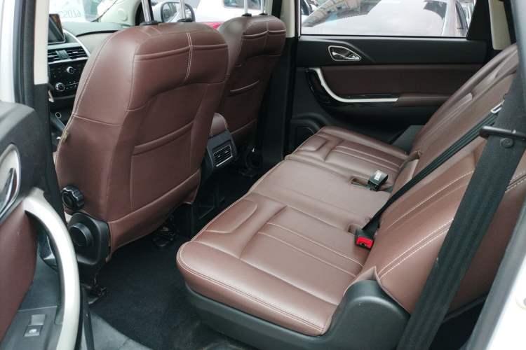 Used Bisu T5 2017 1.5T Manual Luxury Model
