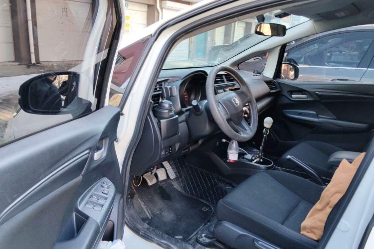 Used Honda Fit 2018 1.5L Manual Comfort Version
