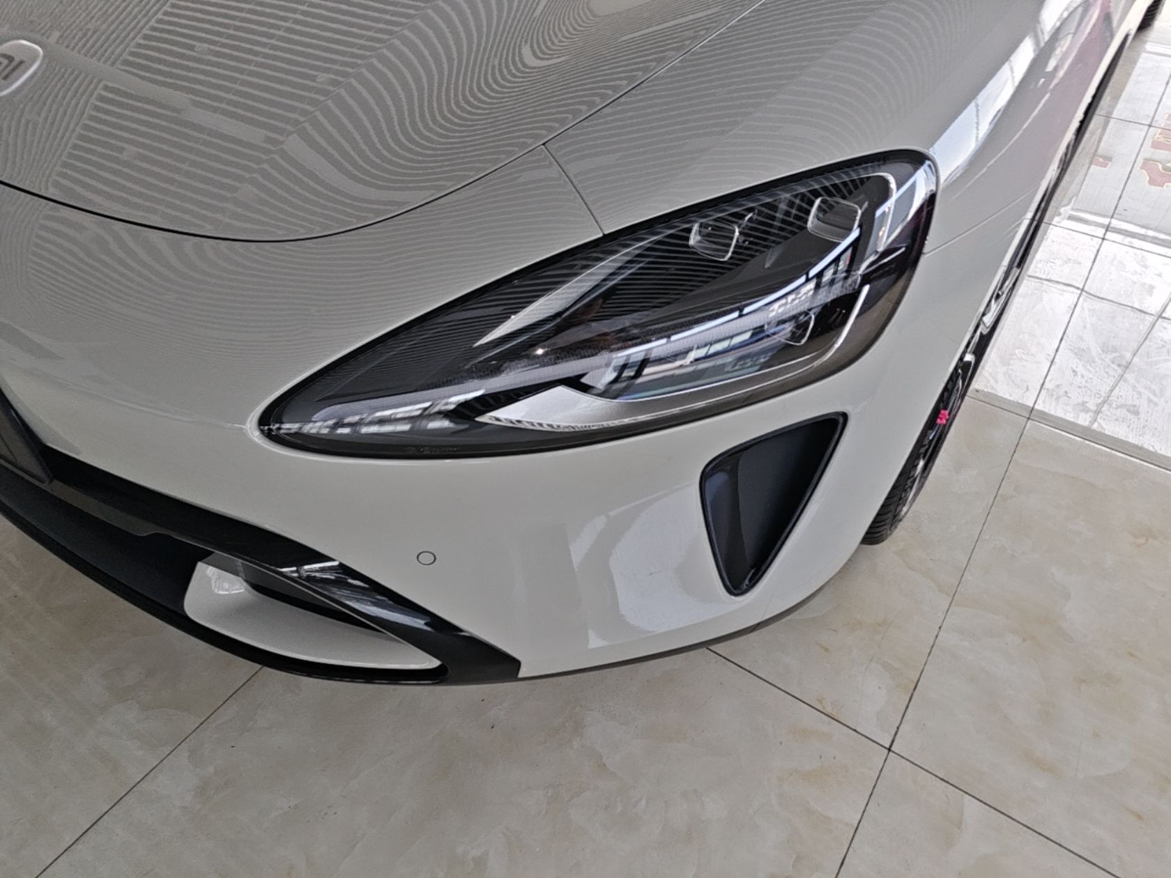 Xiaomi Auto SU7 2024 Rear-Drive Ultra-Long Range Advanced Pro-Level Intelligent Driving Version — снимка 8