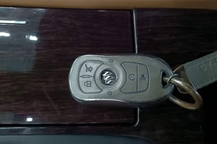 Used Buick LaCrosse 2016 28T Luxury Version