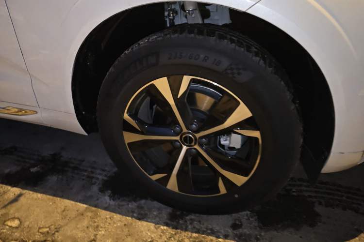 Used Volvo XC60 2026 B5 4x4 Smart Luxury Edition
