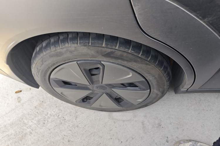 Used AION Y 2023 Plus 610 Enjoy Edition
