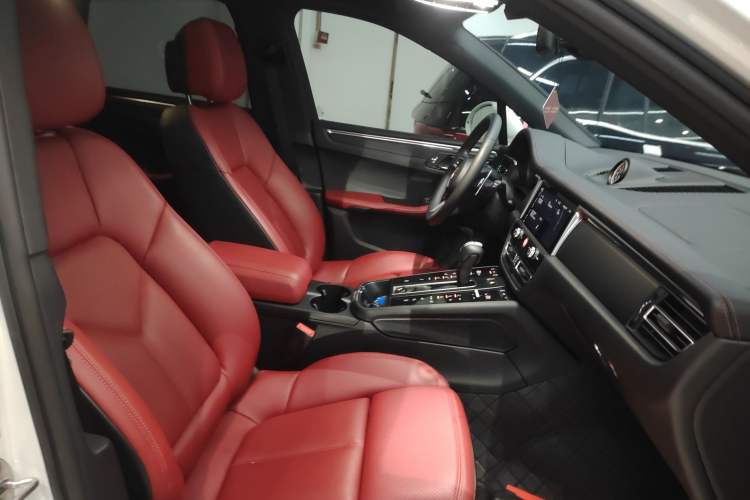 Used Porsche Macan 2024 Macan 2.0T
