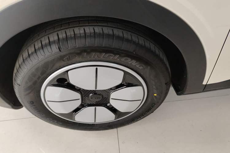 Used Geely Galaxy Geome 2026 Model 310km Youth Edition
