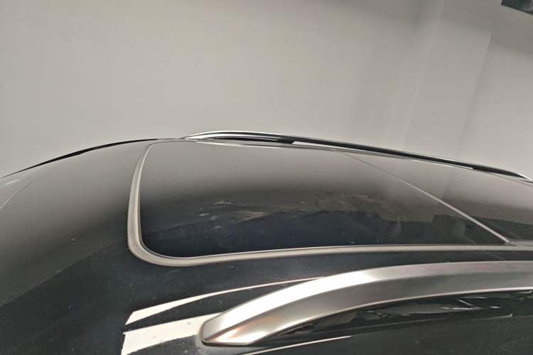 Used Buick Envision 2022 Encore Plus 652T Five-Seat Luxury Model Roof