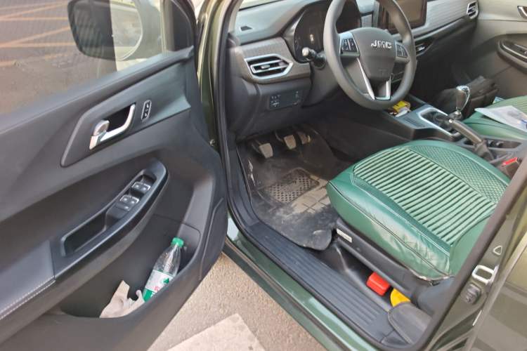 Used JMC Baodian 2020 2.5T Diesel 4x4 Comfort Edition Long Wheelbase JX4D25A6L