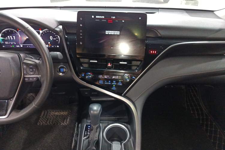 Used Toyota Camry 2021 2.5G Luxury Edition Audio And AC Panel