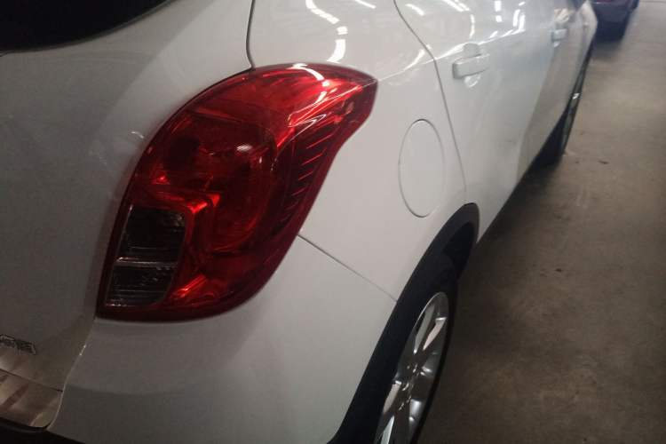 Used Buick Encore 2014 1.4T Automatic Two-Wheel Drive Urban Elite Model Right Rear Taillight