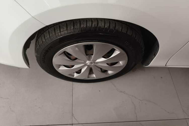 Used Toyota YARiS L Zhi Xuan 2015 1.5E Automatic Charm Edition Left Front Wheel Hub