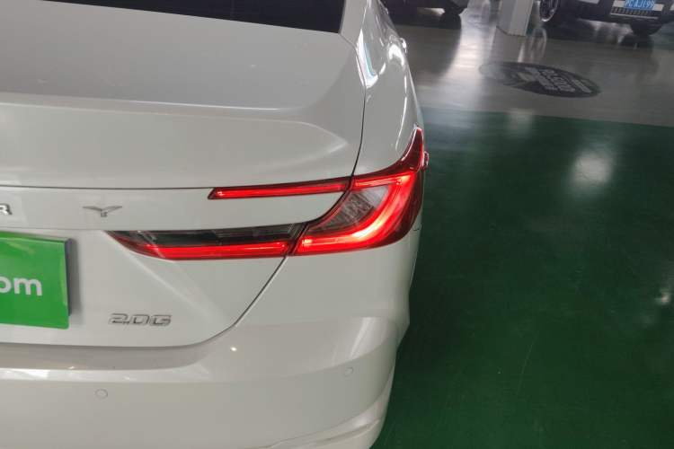 Used Toyota Camry 2024 2.0G Prestige Edition
