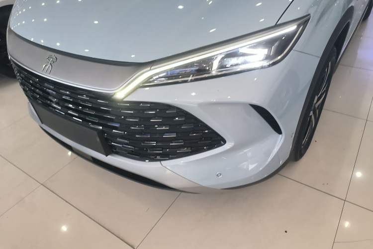 Used BYD Song L DM-i 2025 Intelligent Driving Version 112 km Leading Trim Left Front Headlight