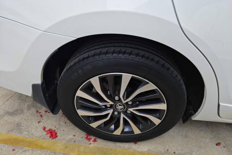 Used Toyota Corolla 2017 Revised Dual-Engine 1.8L E-CVT Elite Edition