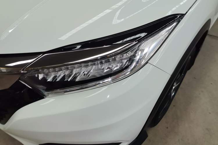 Used Honda Vezel 2019 1.5L CVT Luxury Model China V Left Front Headlight