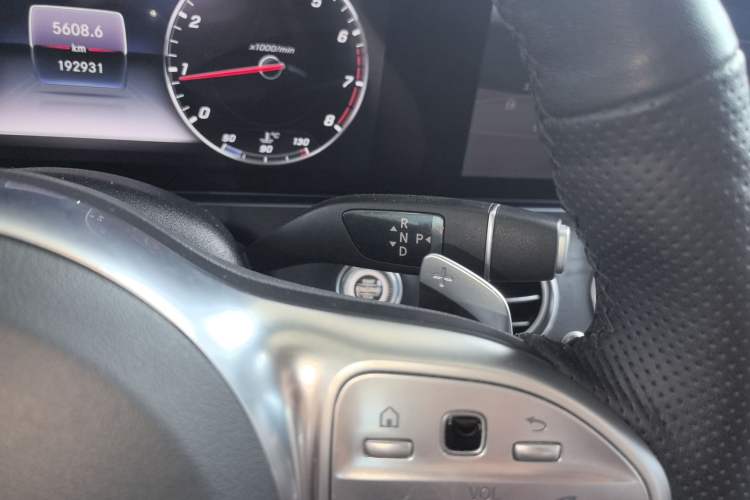 Used Mercedes-Benz E-Class 2019 E 200 L Sport Edition Gear Lever