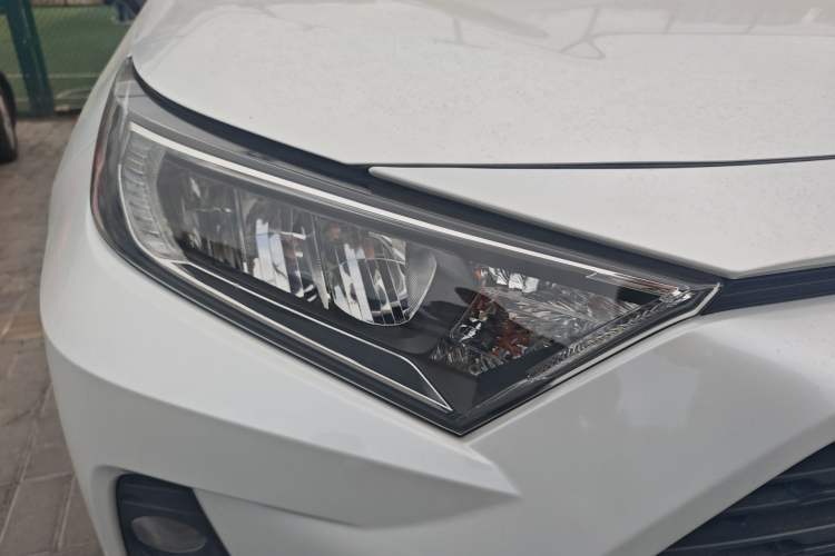 Used Toyota RAV4 2021 2.0L CVT Two-Wheel Drive Urban Edition