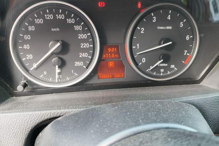 Used BMW X5 2011 xDrive35i Leading Model