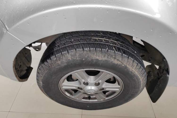 Used Great Wall Wingle 5 2023 "Ganfan" Version 1.5T Gasoline Two-Wheel-Drive Advanced Trim with Long Cargo Bed Exterior 4