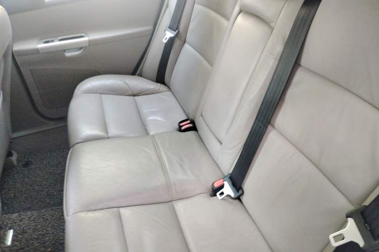 Used Volvo S40 2011 2.0L Automatic Zhiya Edition
