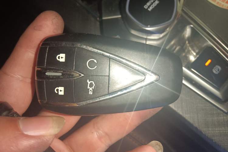 Used CHANGAN UNI-V 2022 1.5T Prestige Version